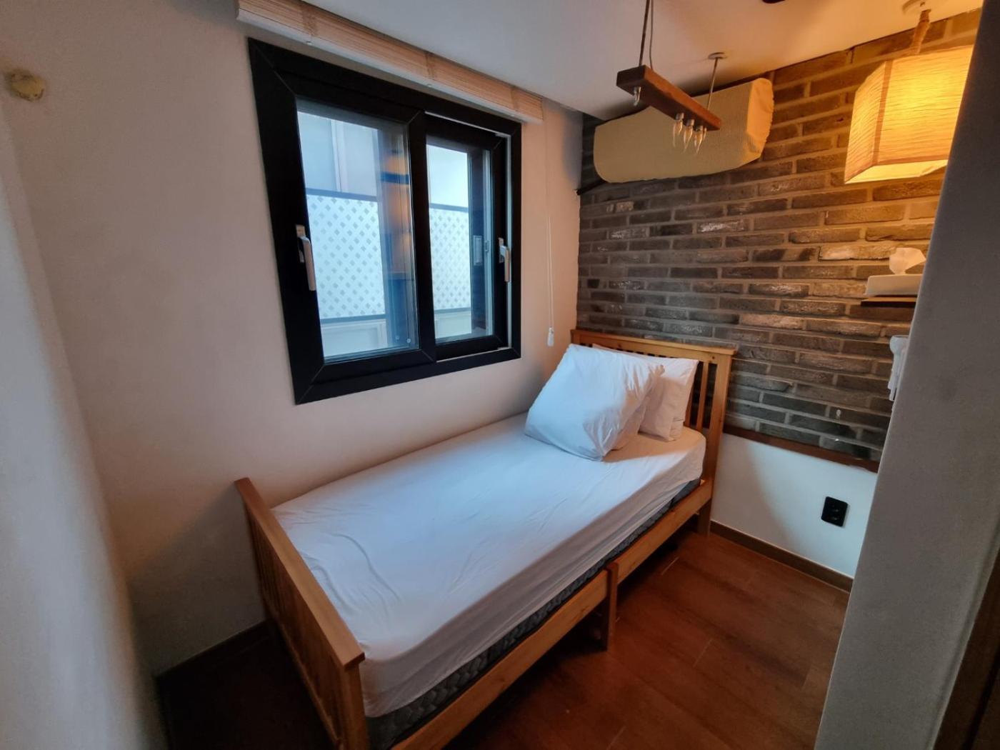 Hwon Guesthouse Seul Dış mekan fotoğraf